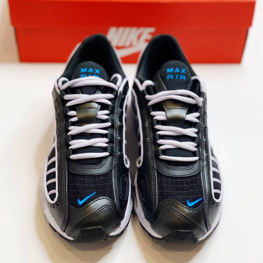 NEW Women's Nike Air Max Tailwind 4 Sneakers Sz 8 - Picture 4 of 7